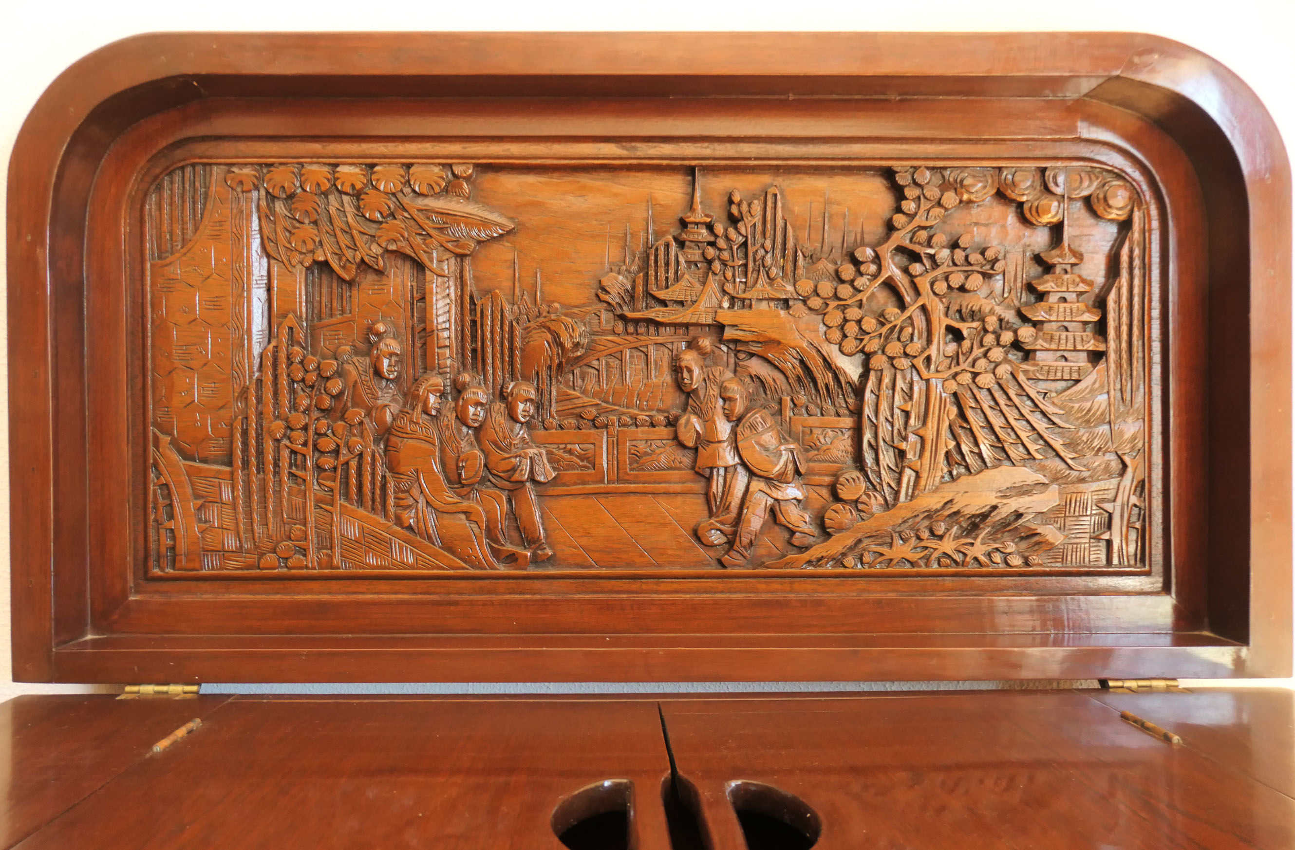 Carved wooden chinese bar
