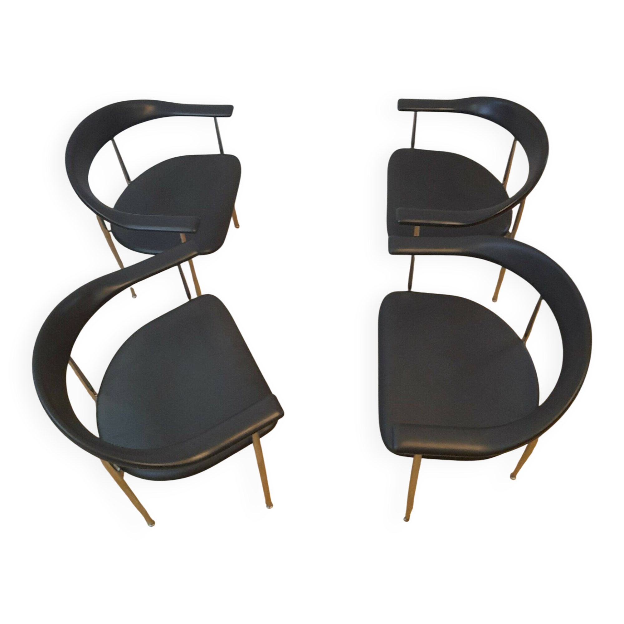 Set of 4 Fasem P40 dining chairs