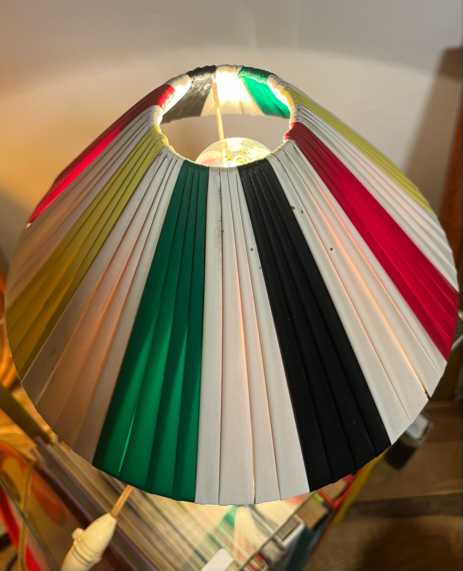 Lampe scoubidou années 50