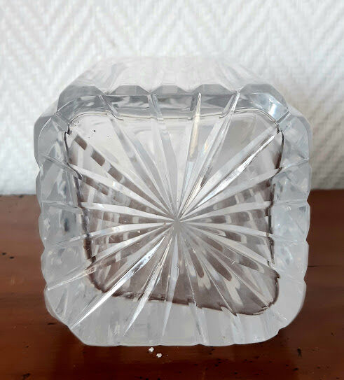 Art Deco diamond whisky deco decanter