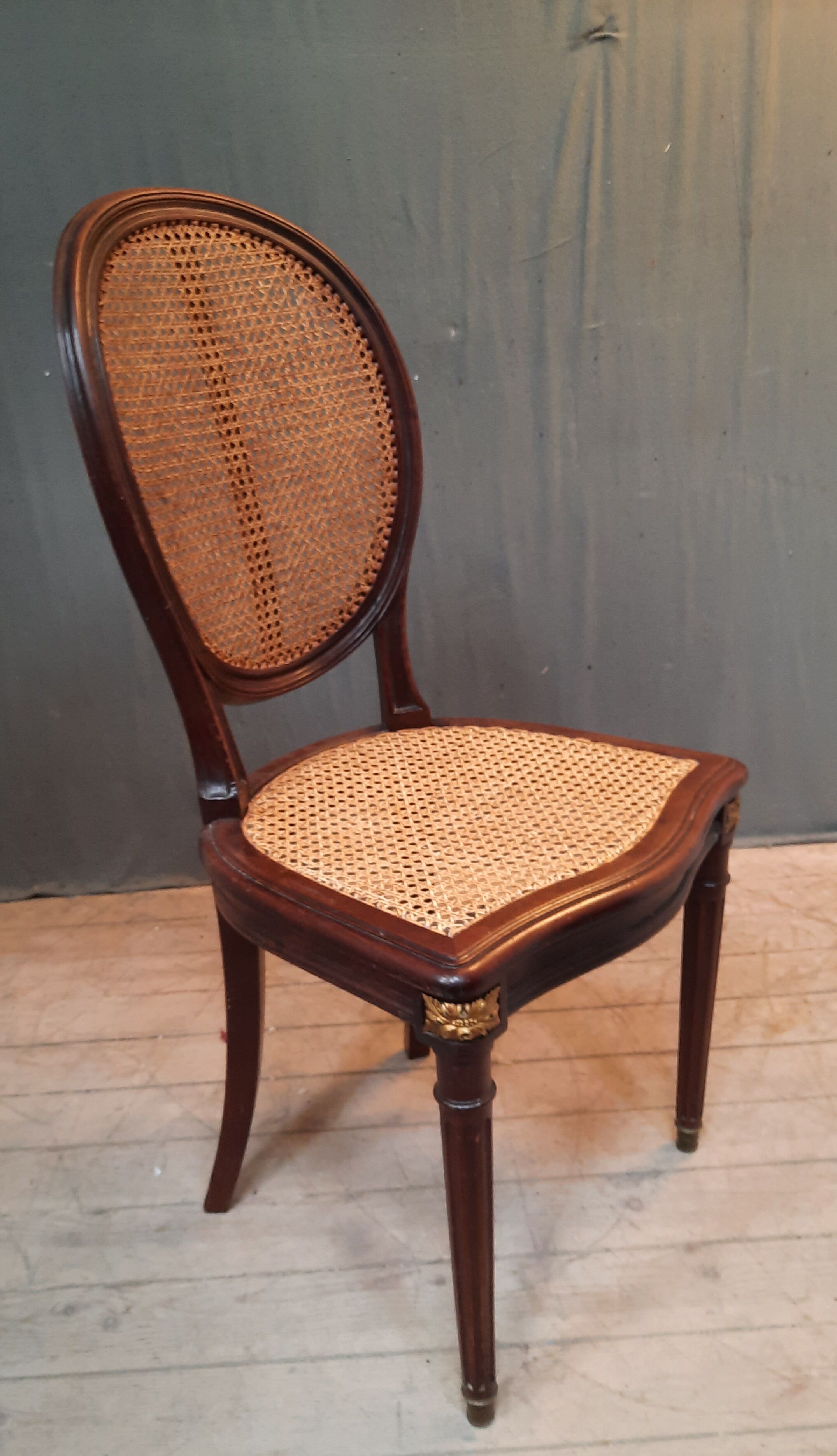 Series of 6 chairs canned Louis XVI