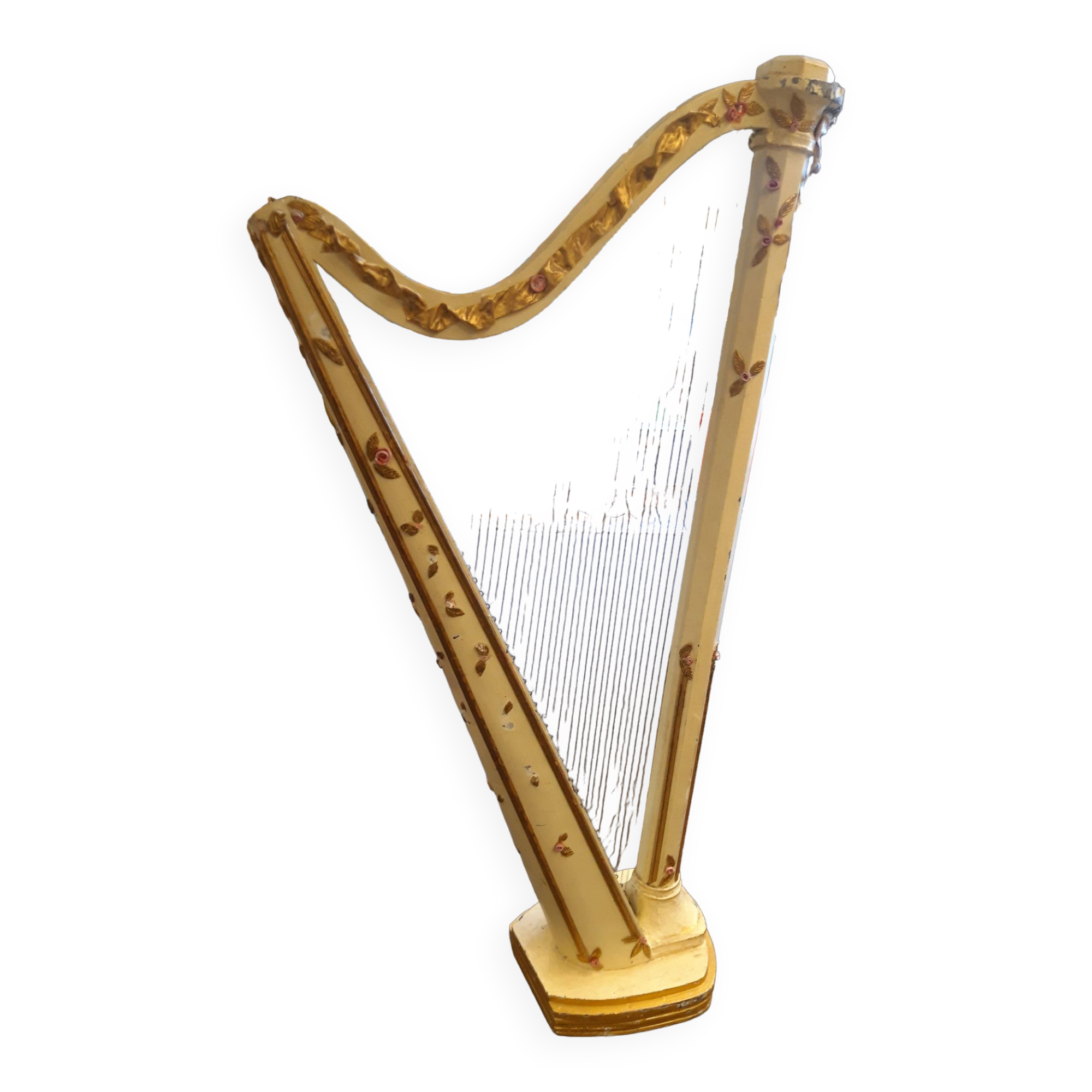Harp theater decor
