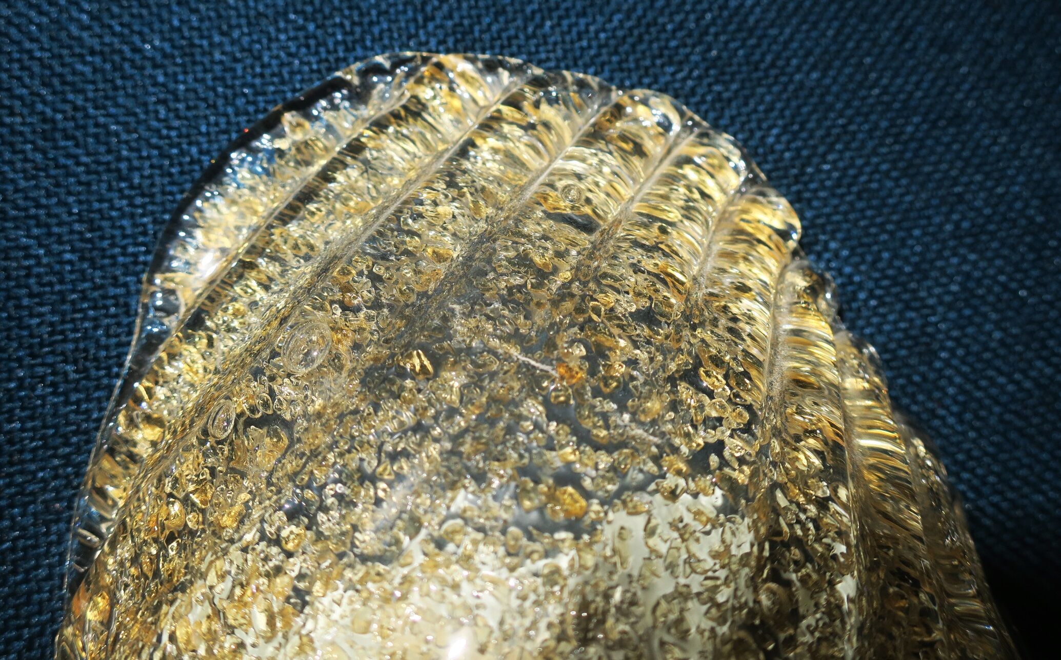Mid century Murano gold flecked conch wall light, Italy 1960s