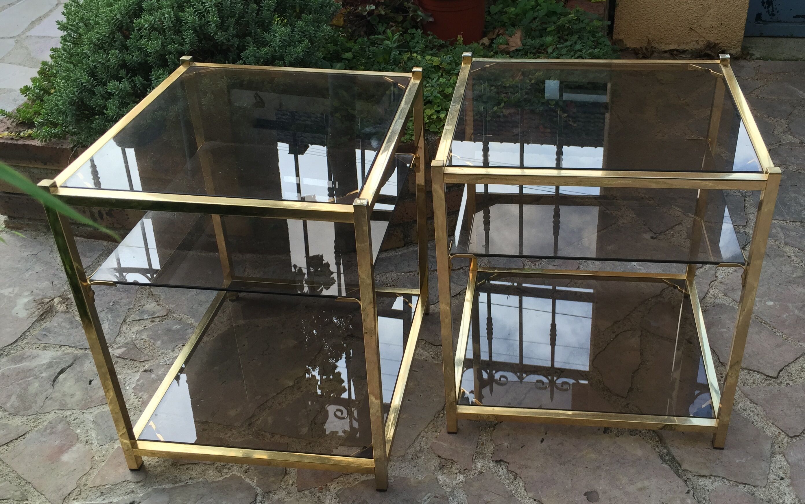 End table in smoky glass