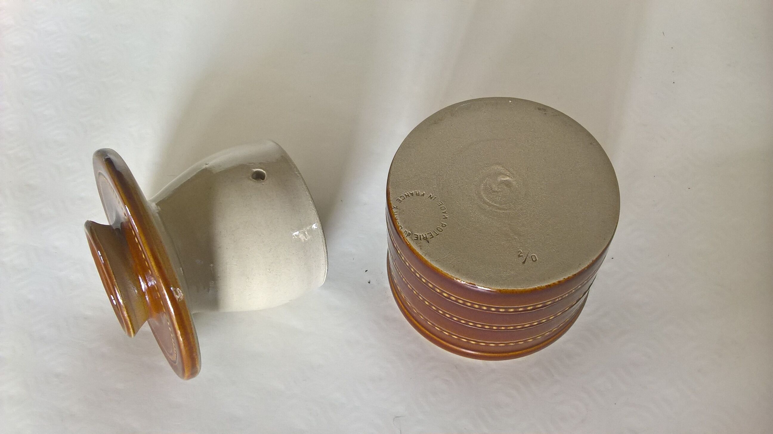 Berry sandstone butter