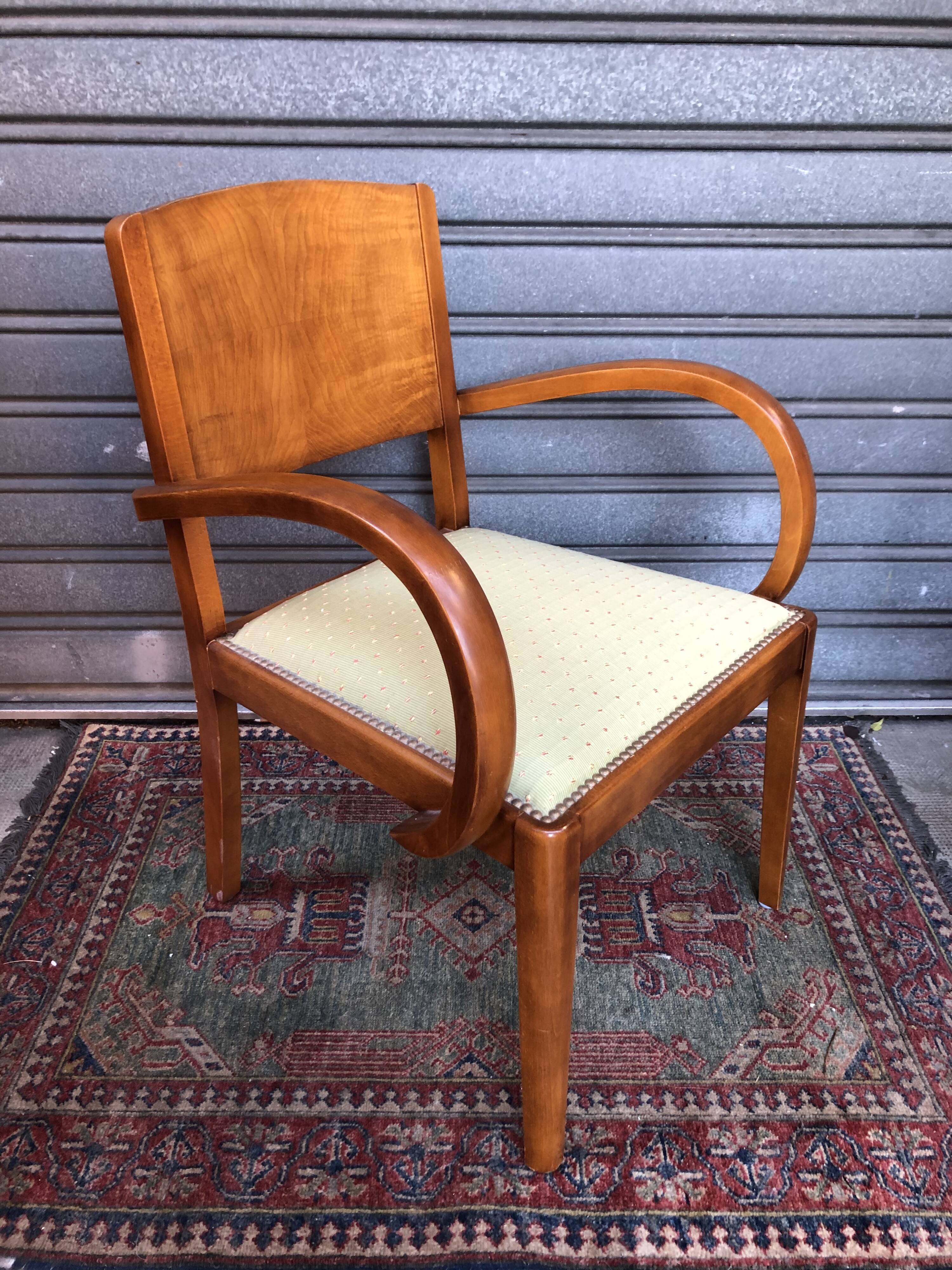 Paire de fauteuils bridge vintage en bois clair