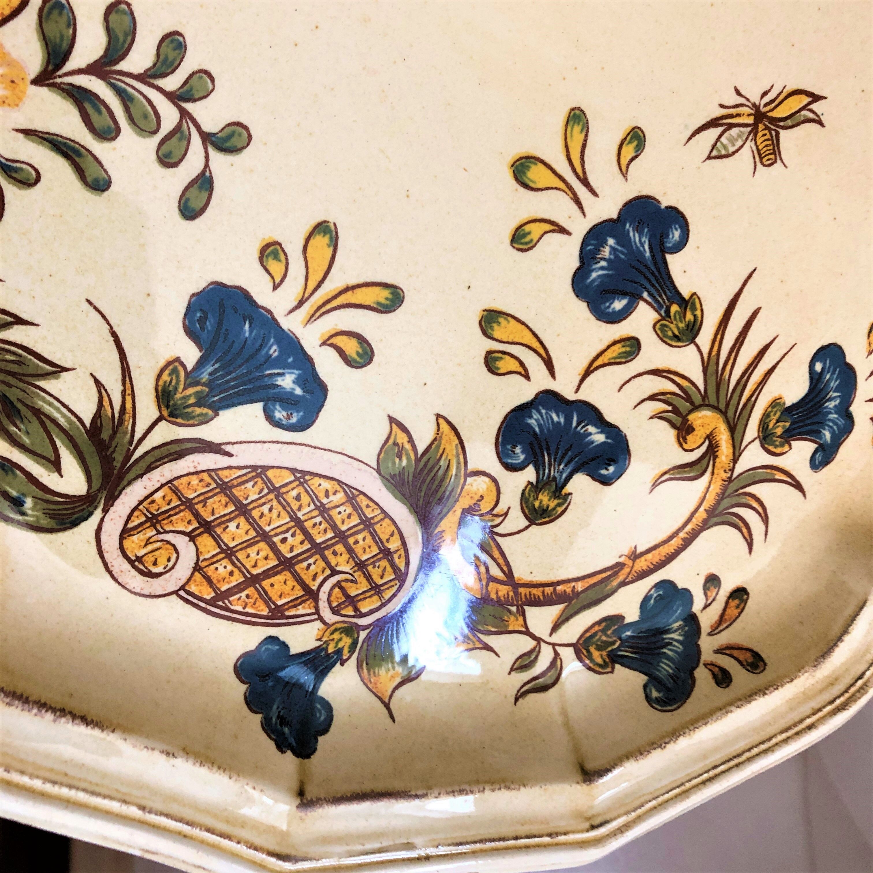 Assiette décorative faïence de Salins France décor d'Aligne