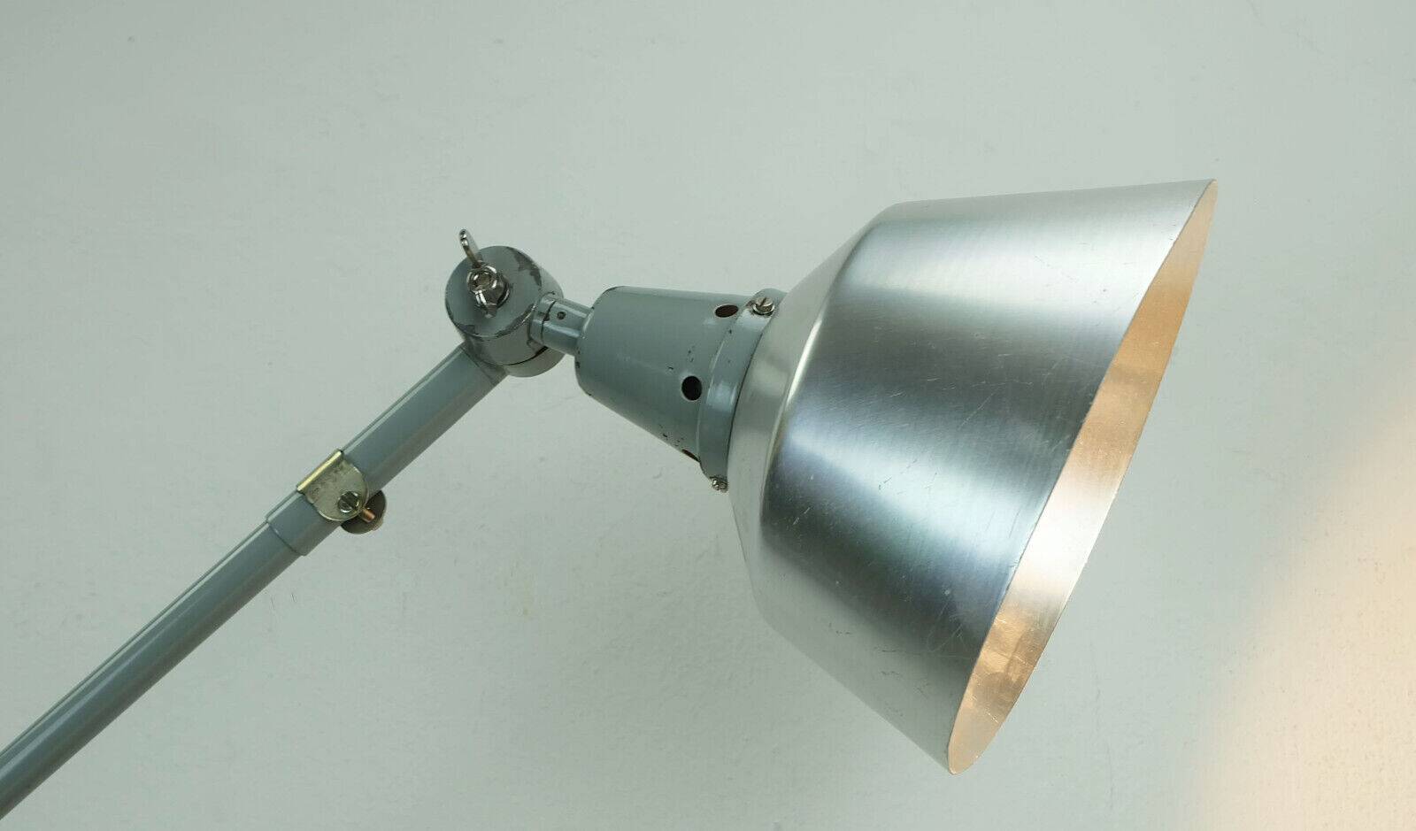 Midgard r2 desk lamp industrial design 1960s gdr