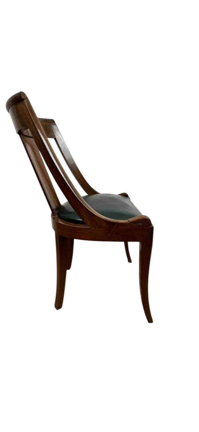 mahogany veneer gondola chair