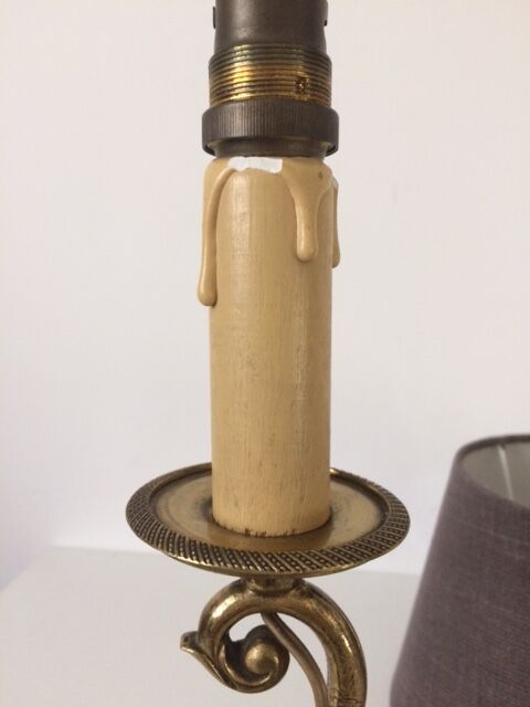 Classic bronze dolphin lamp" Louis XV style