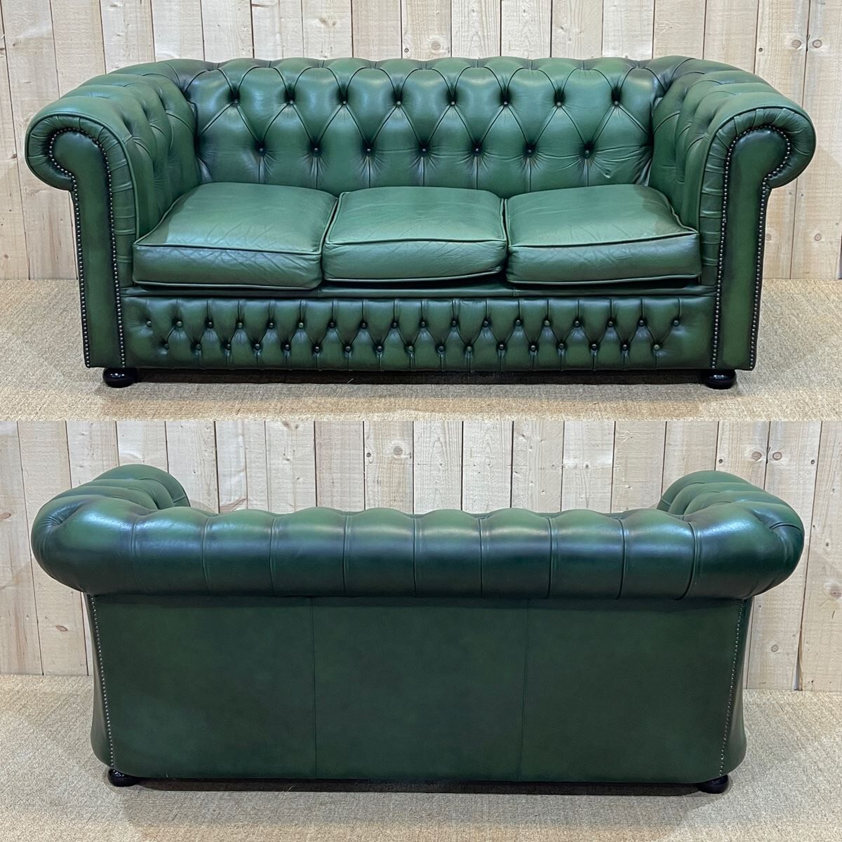 Chesterfield sofa in green leather 3 places from the 80s