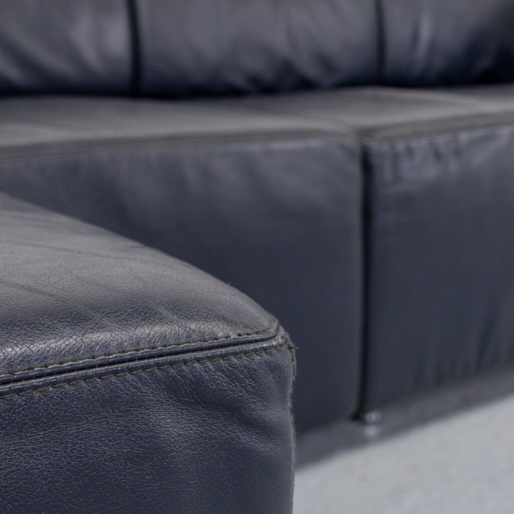 COR Clou modular sofa