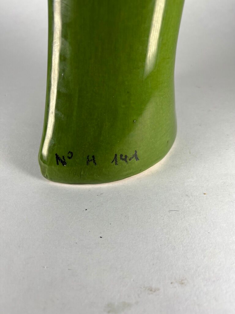 Vase art deco cubist head woman 1920 signed Nierdekorn numbered