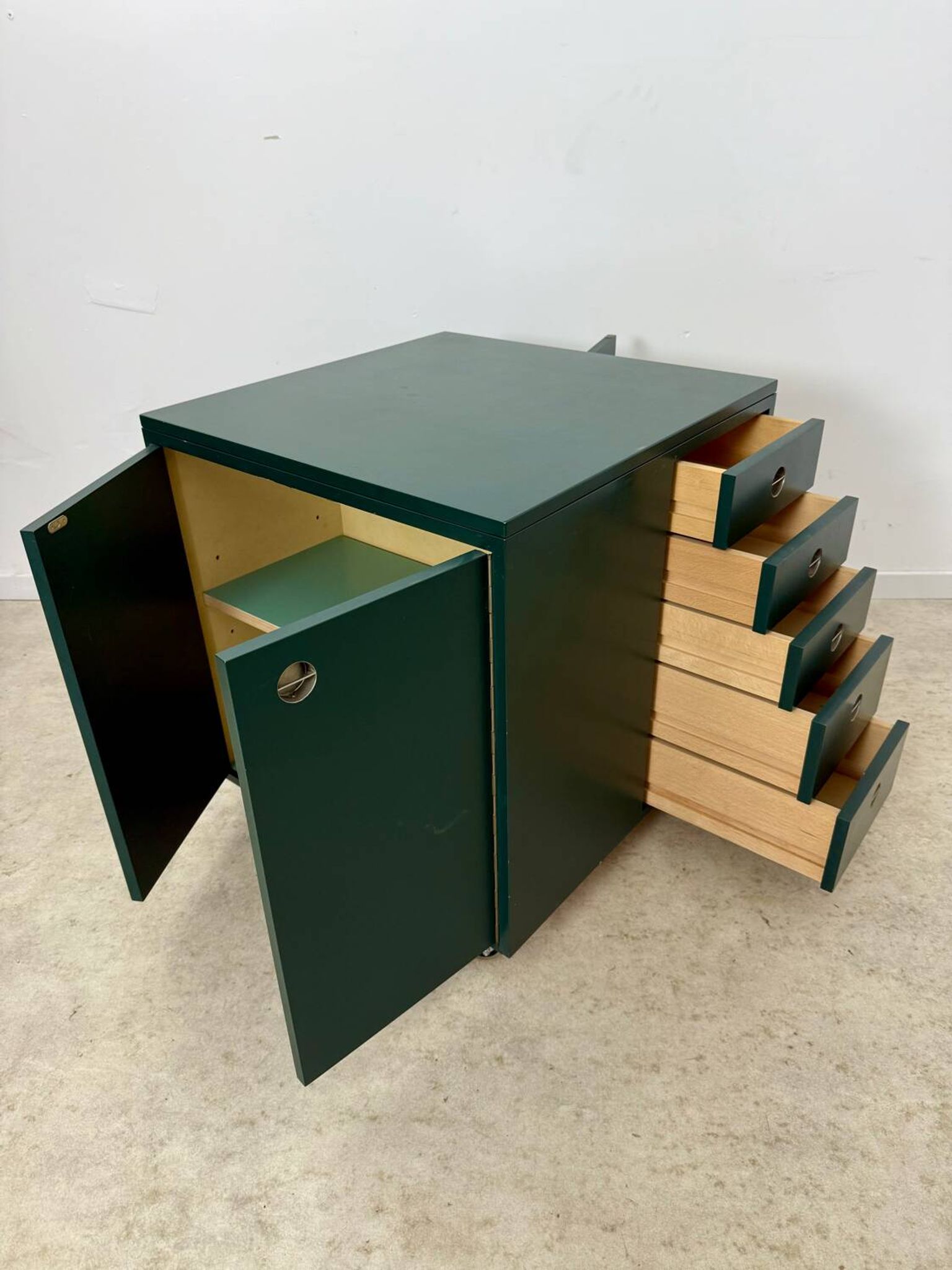Old small modular desk from the 70s designed by Verena Huber, Flair Boy model