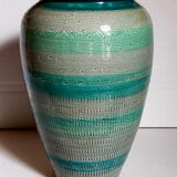 Ceramic vase scarified with gray-blue enamel