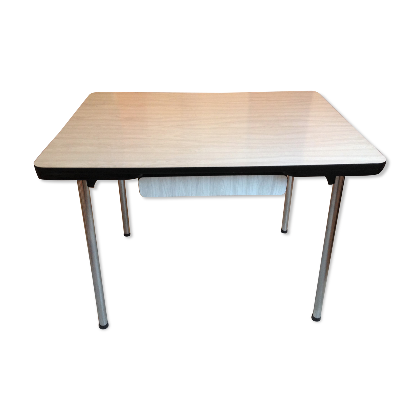 Table in grey formica and chrome feet / vintage 60s-70s