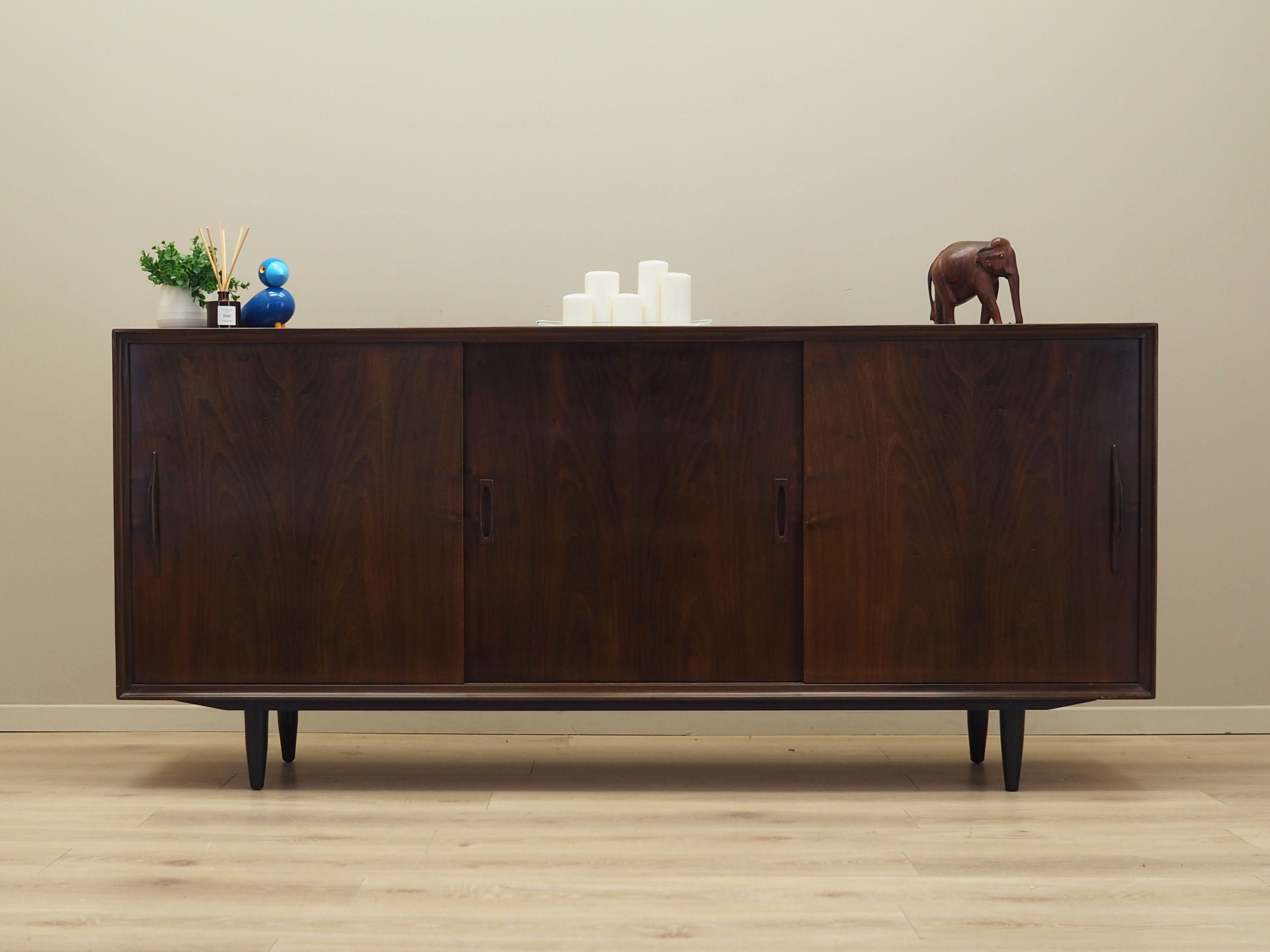 Walnut sideboard, Danish design, 1970s, production: Denmark
