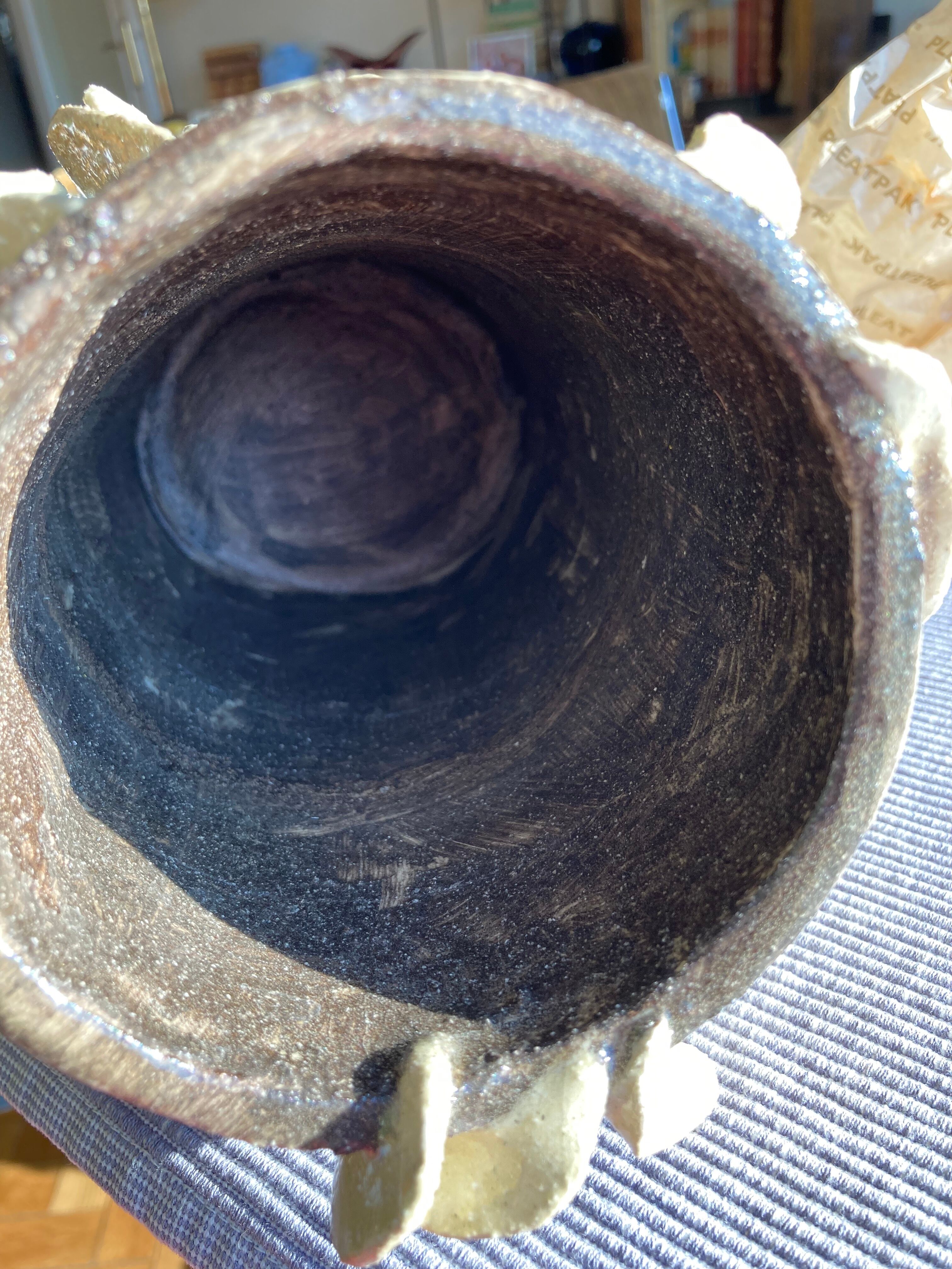 Vase en terre cuite émaillé