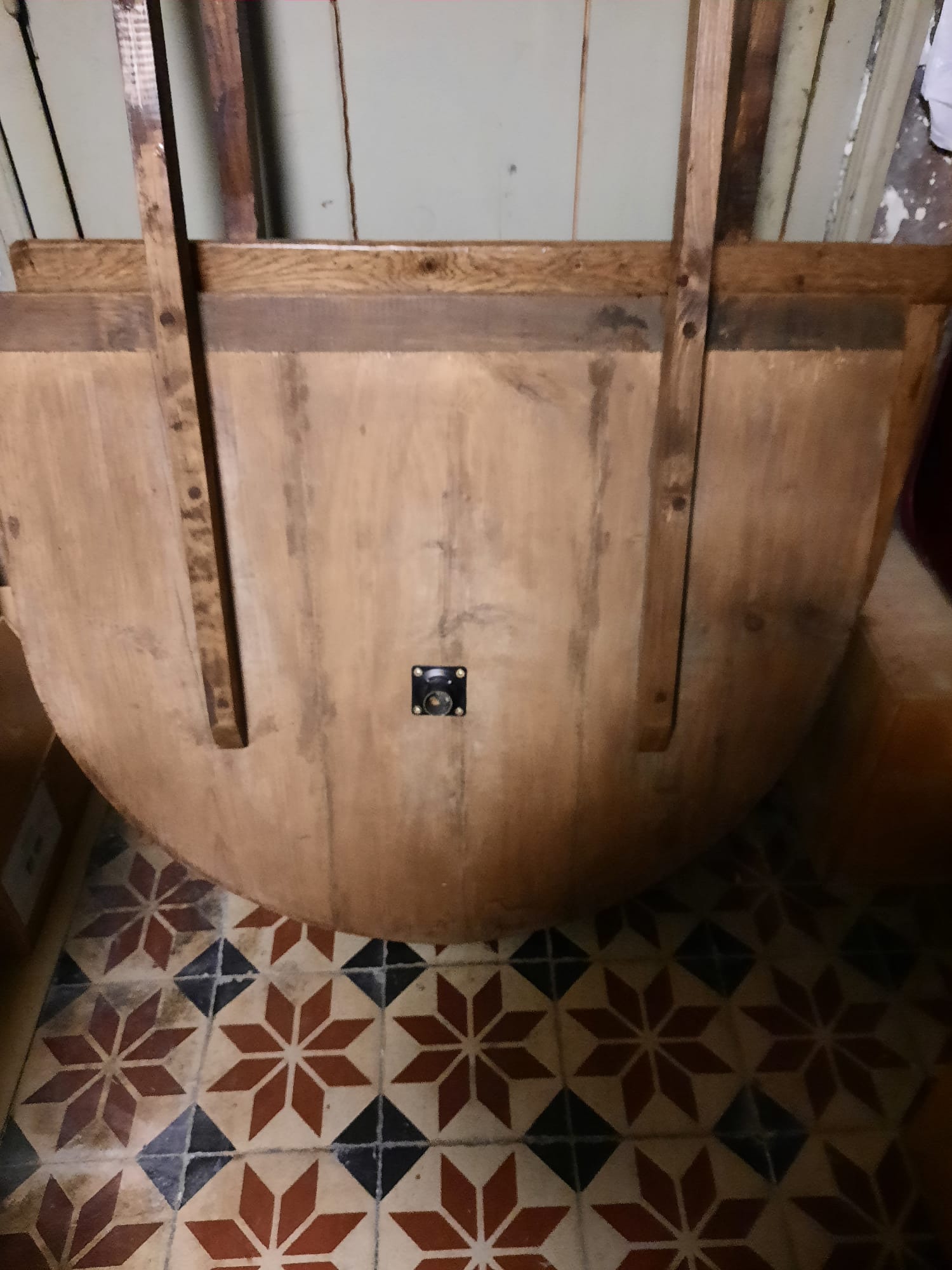 Winegrower's table with extension