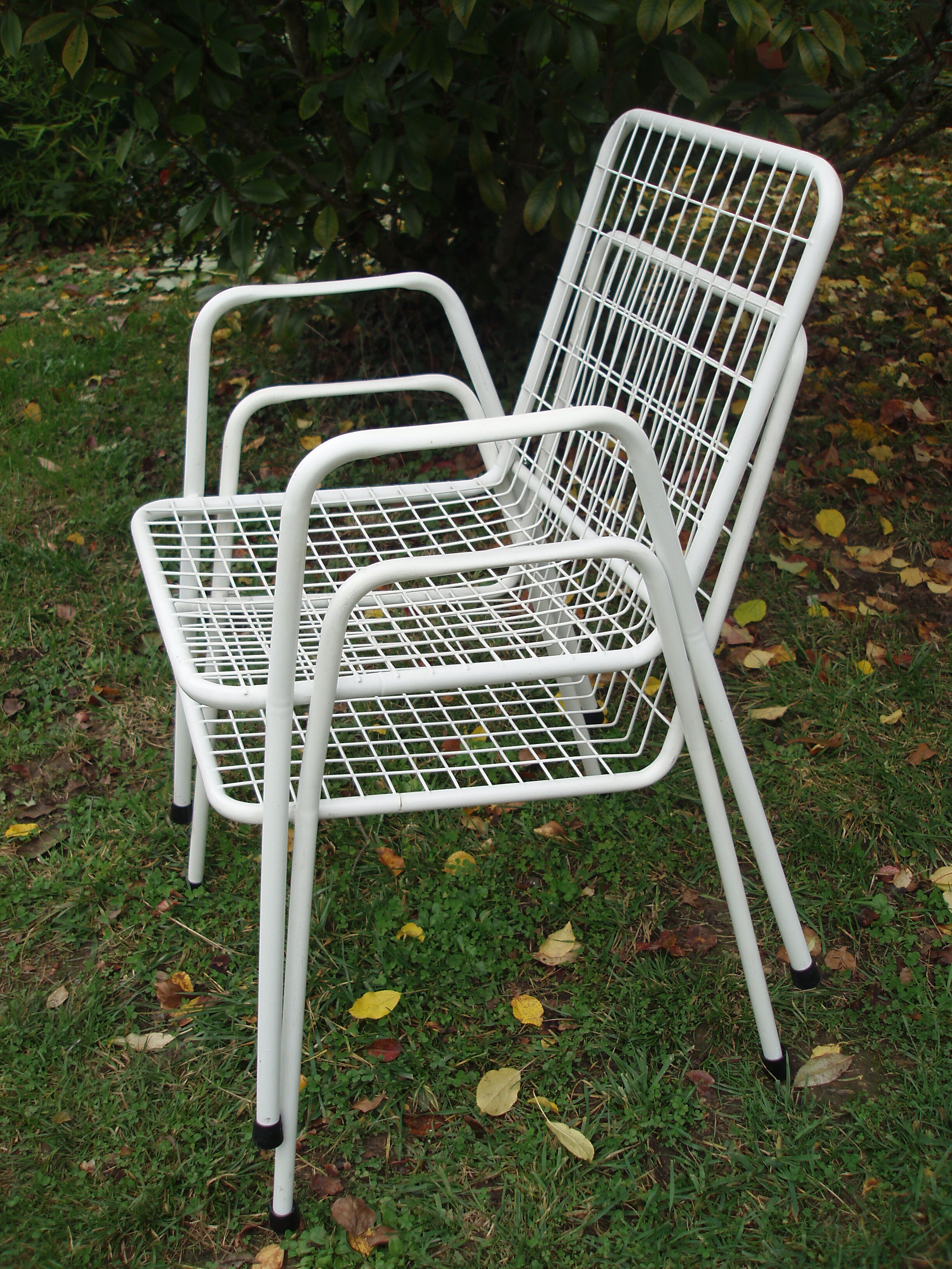 Pair of Italian Emu iron and rilsan armchairs