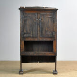 Spanish oak cabinet, circa 1800