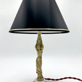 Paire de lampes dorées porteuses d'eau
