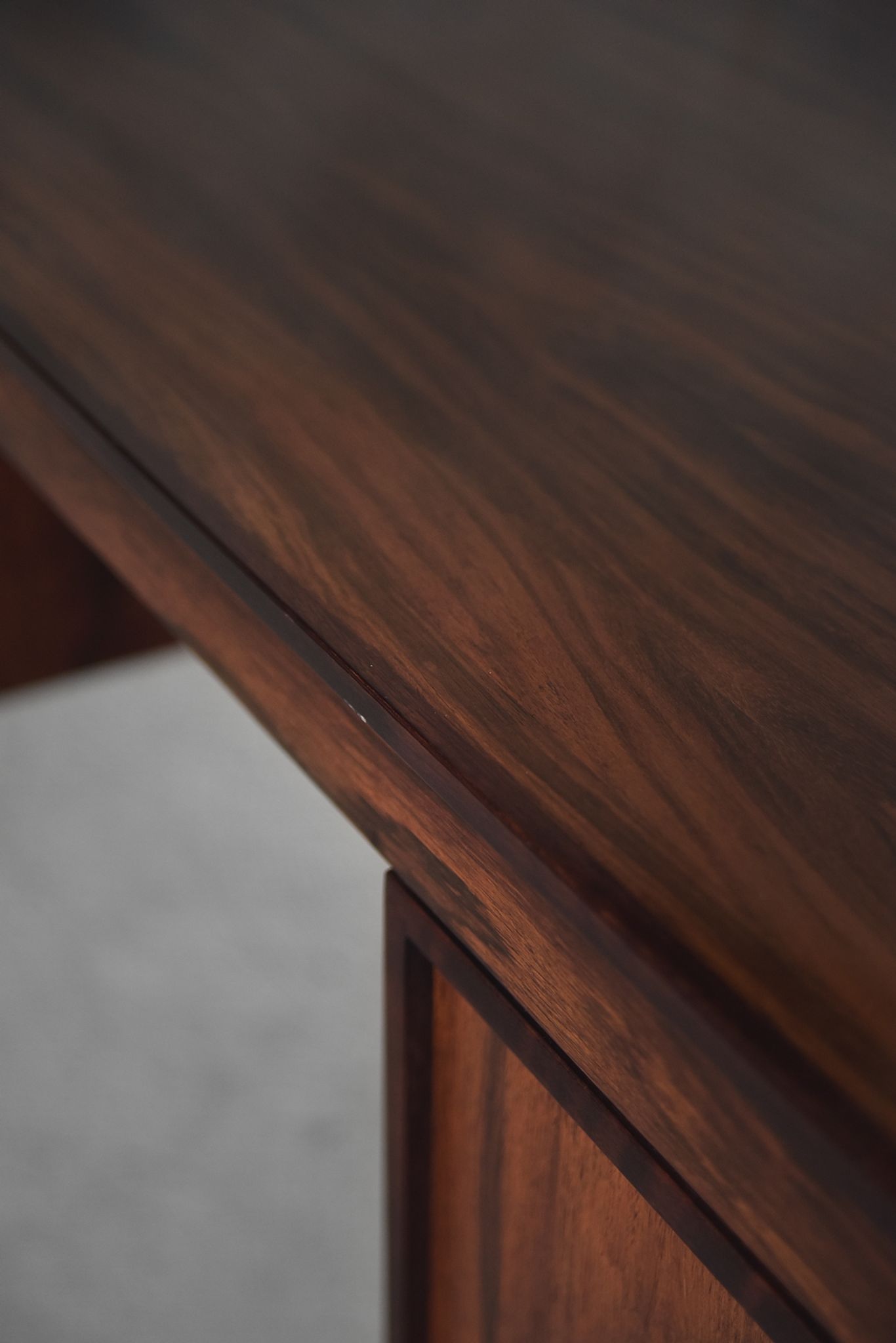Executive rosewood Norwegian desk by Torbjørn Afdal for Haug Snekkeri AS Bruksbo, 1960s