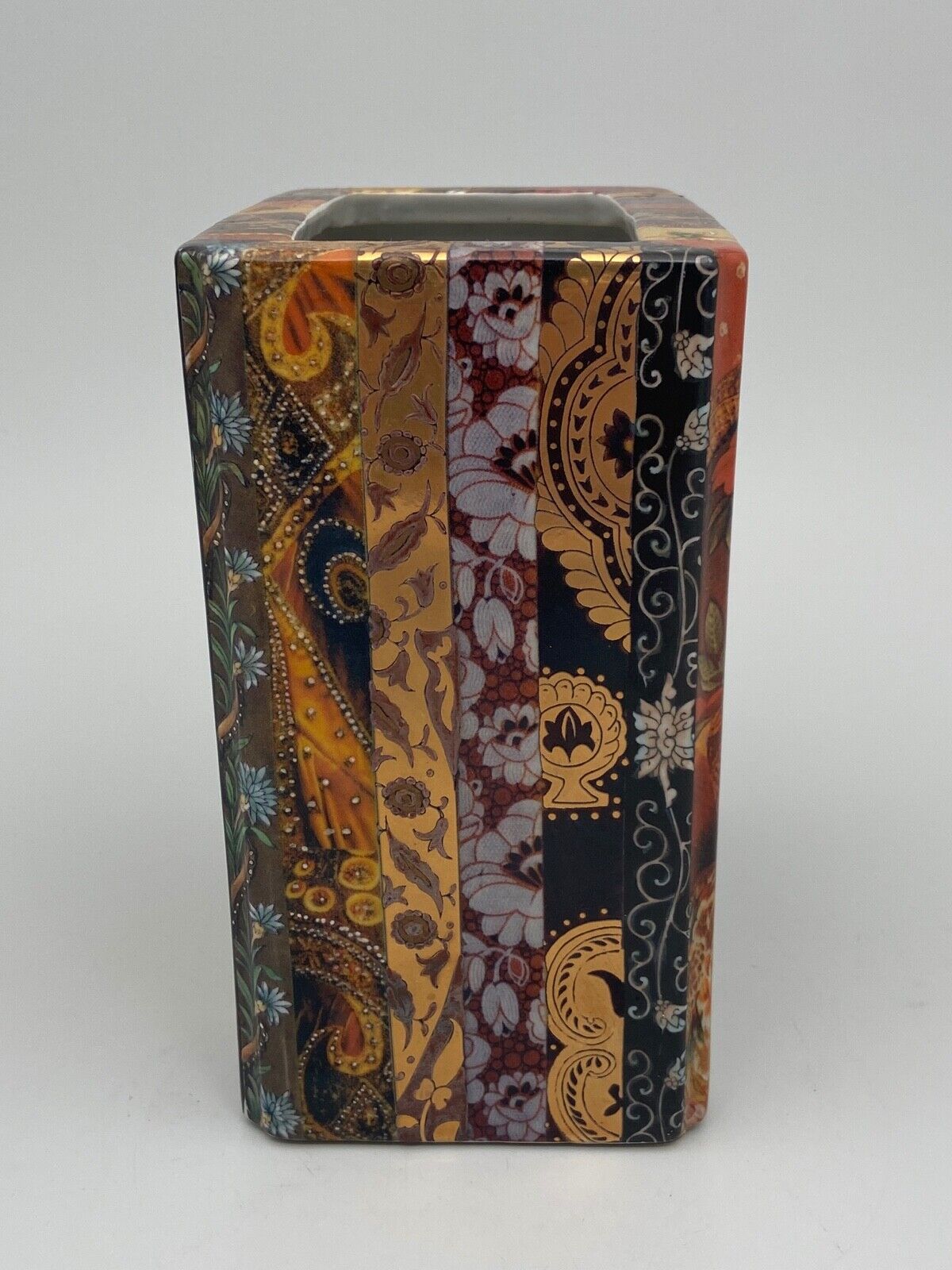 CERAMIC VASE BY NATASHA FARINA PARIS DECOR ORIENTAL XXEME