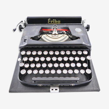Machine à écrire Erika 9 noire révisée ruban neuf