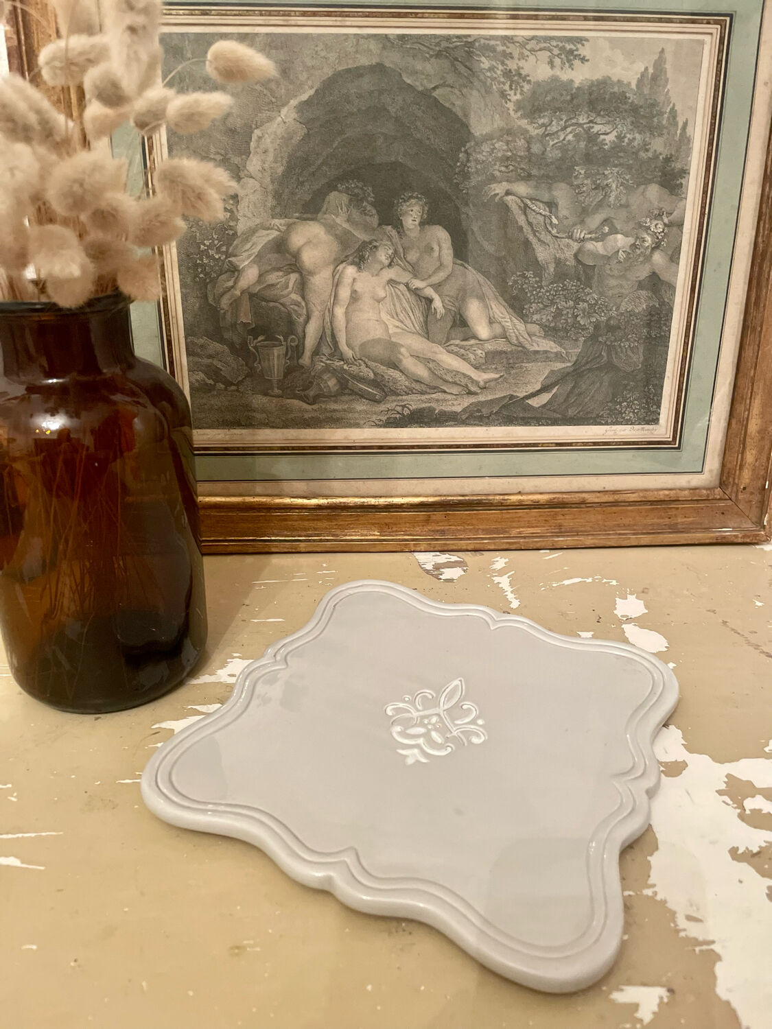 Shabby chic ceramic top