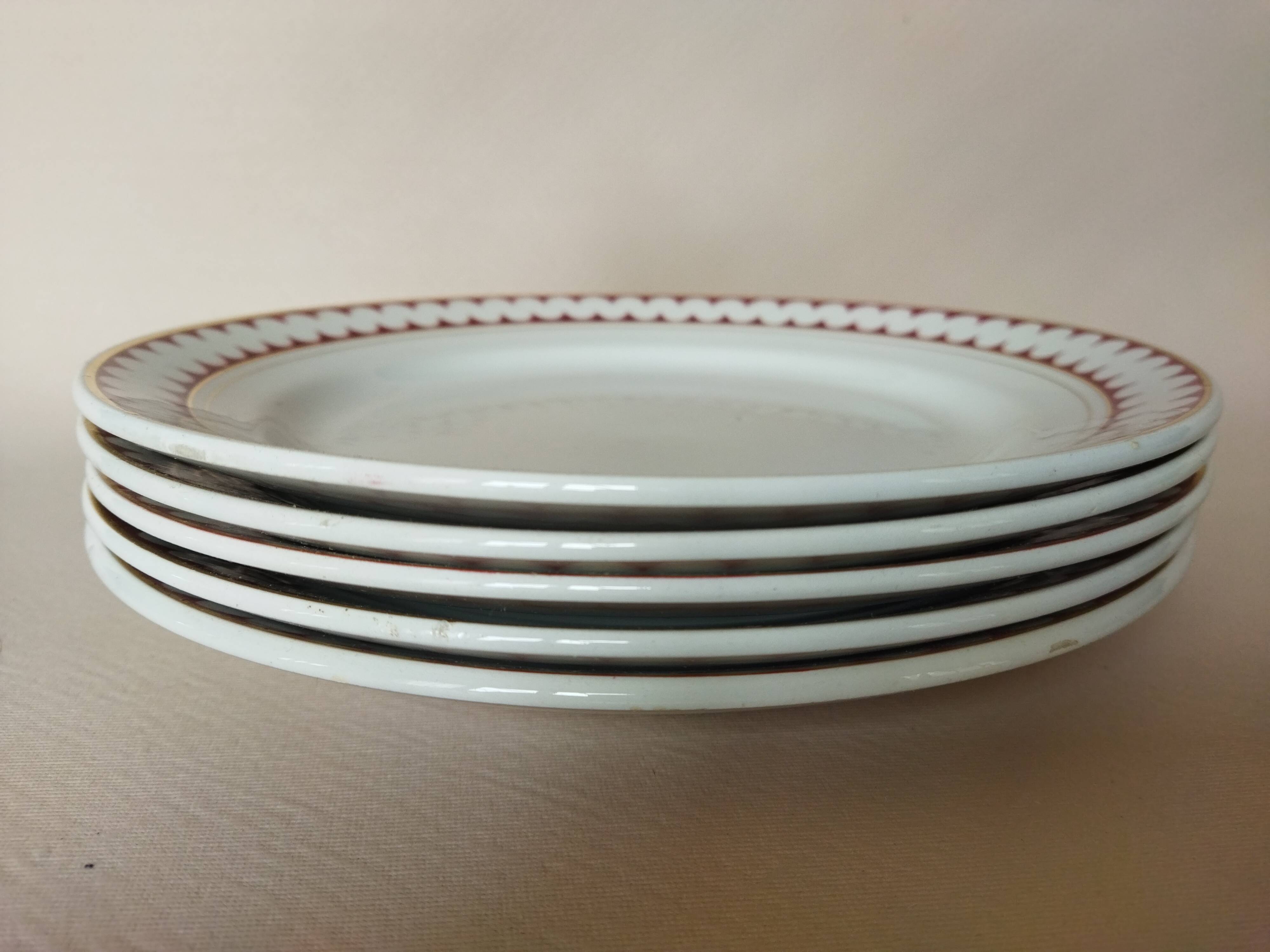 5 KG Lunéville flat plates, Madrigal model