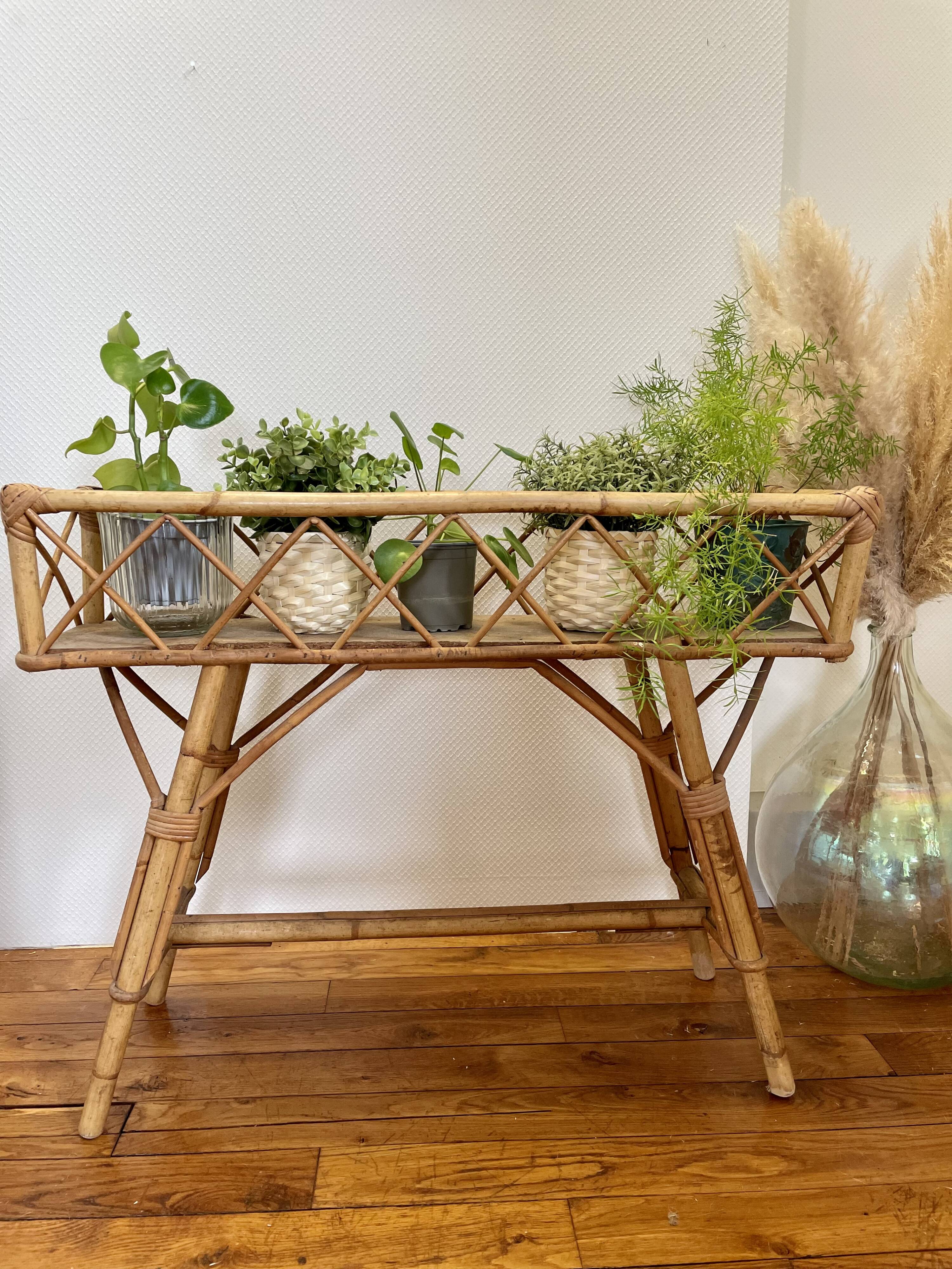 Vintage rattan planter