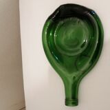 Empty pocket glass blow