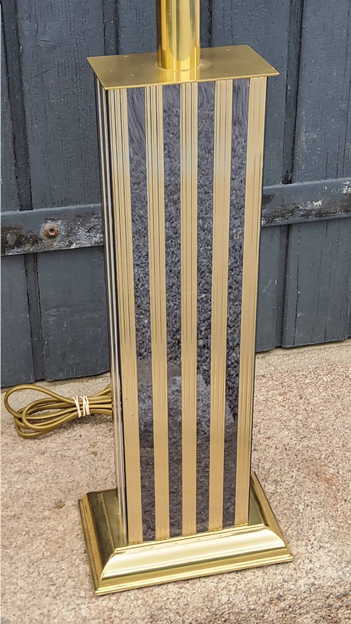 Hollywood Regency style Le Dauphin lamp from the 70s/80s in gilded brass and silver metal