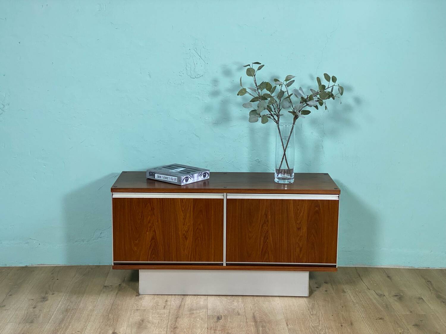 Small teak sideboard 70