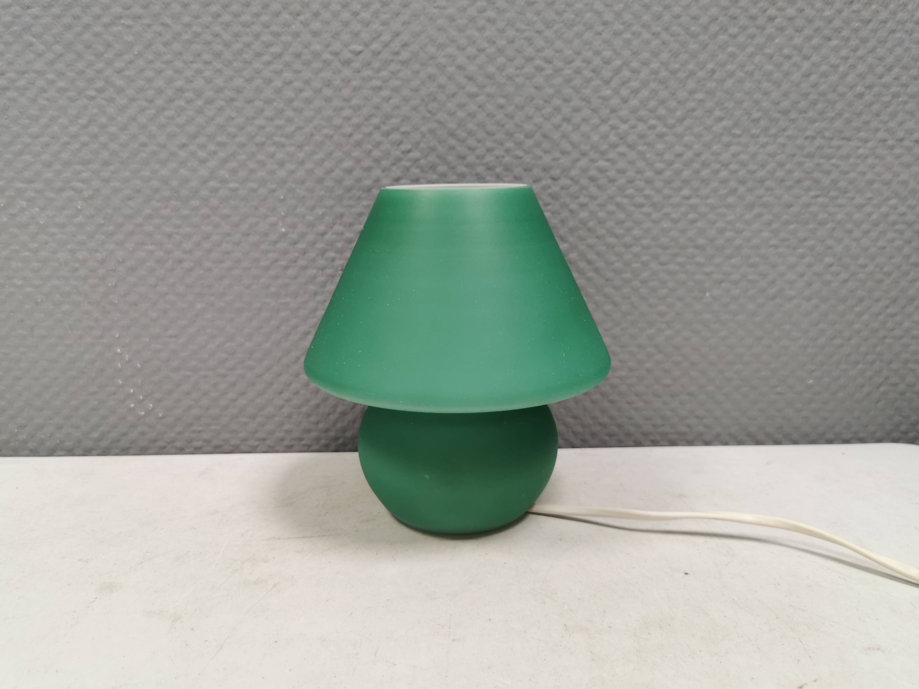 Retro green 'mushroom' table lamp, Danish from the 1980s-90s.