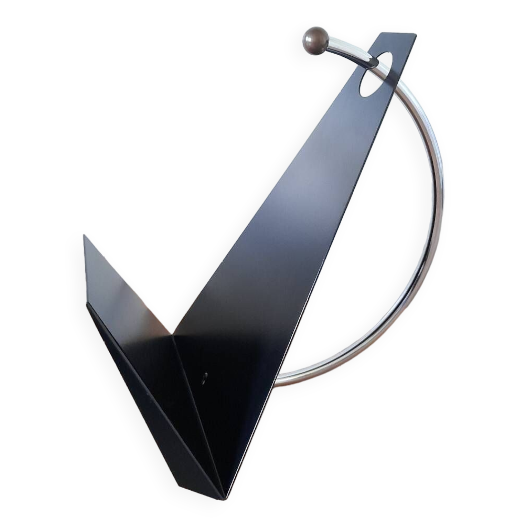 Postmodern metal chrome magazine rack 80s or 90s