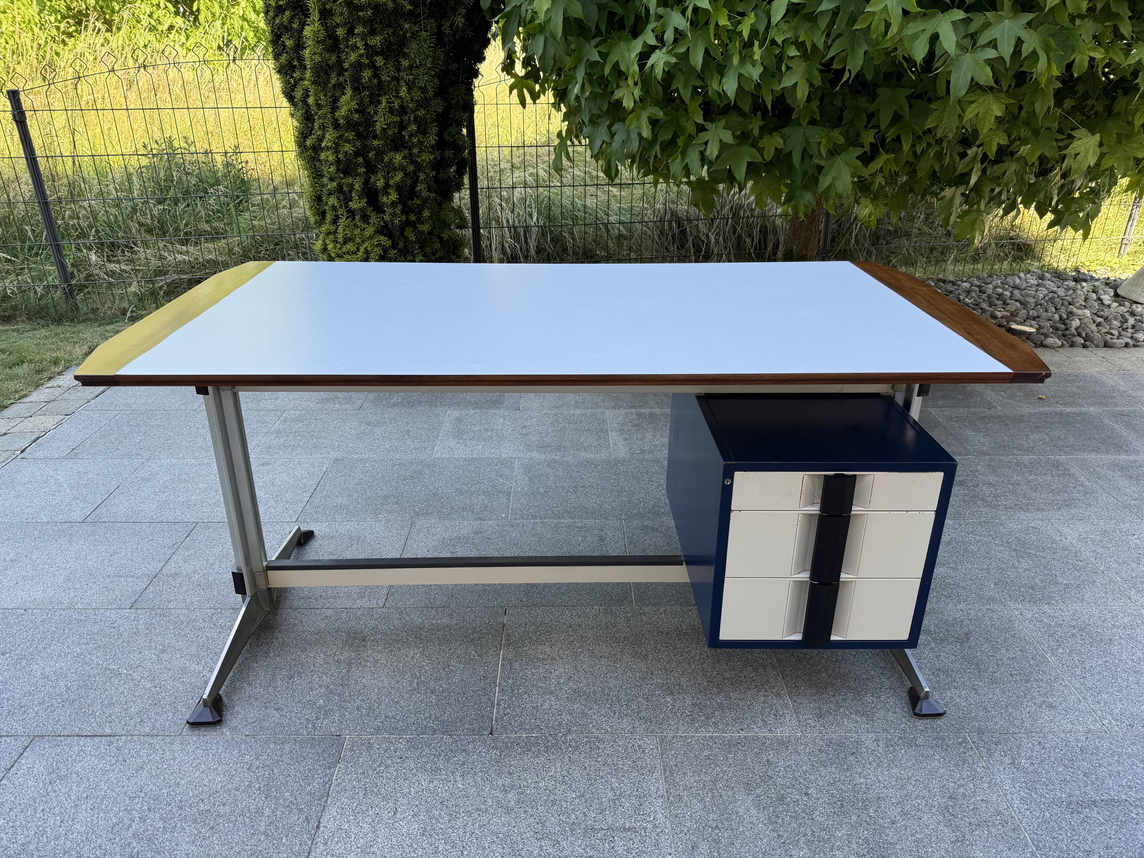 Giaiotti Office Italy 1960