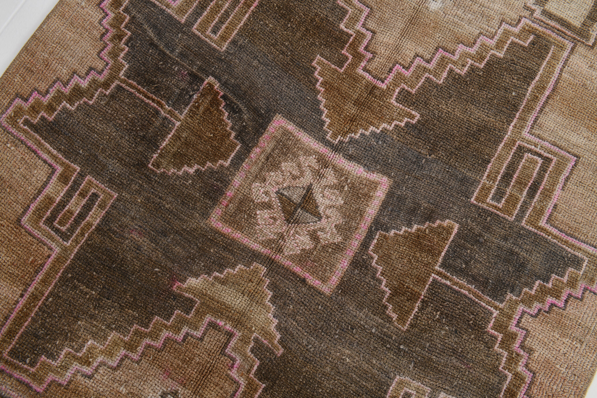 4x12 handknotted wool turkish rug, 350x120cm