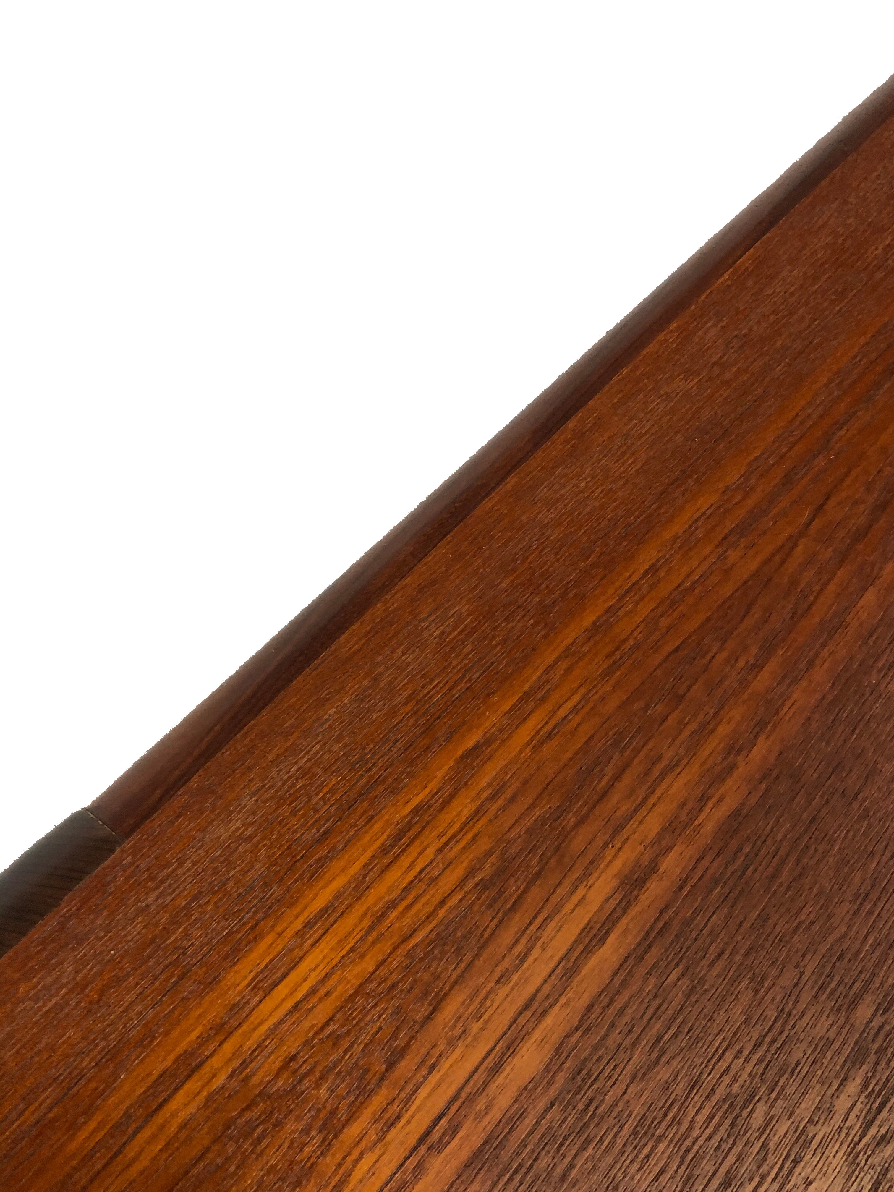 Table à manger vintage Topform en teck massif extensible 1960