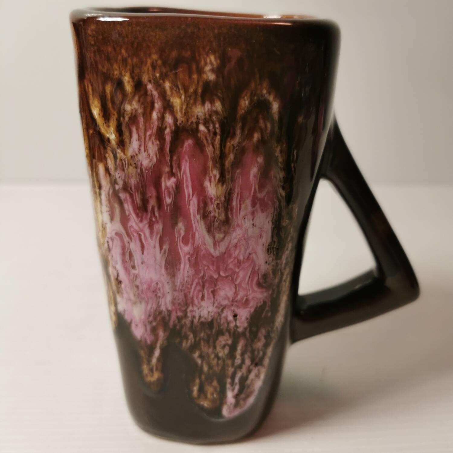 Vallauris Coffee/Tea Service 13 Pieces including Mugs. Signed Vintage