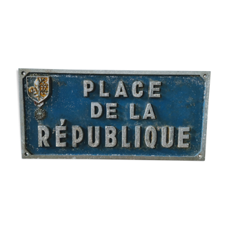 Place the Republic aluminum plate (Mantes la Jolie) 50s