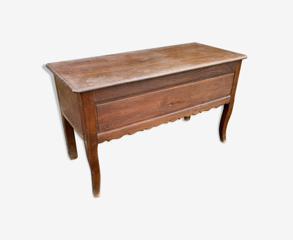Coffre pétrin ancien époque XVIII eme en chêne