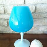 Vase opaline bleue