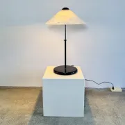 Lampe de table en verre dépoli par Af Cinquanta, Italie, années 1980.