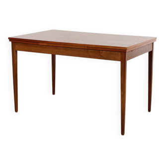 Table extensible en noyer, années 60-70