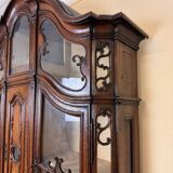 Monumental scriban buffet with clock from the 17th century, Liége region, in carved oak