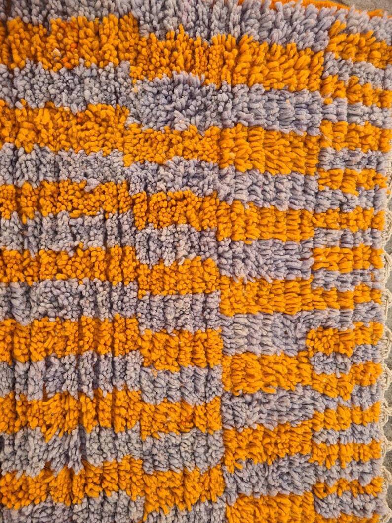 Mrirt rug 250cm x 150cm