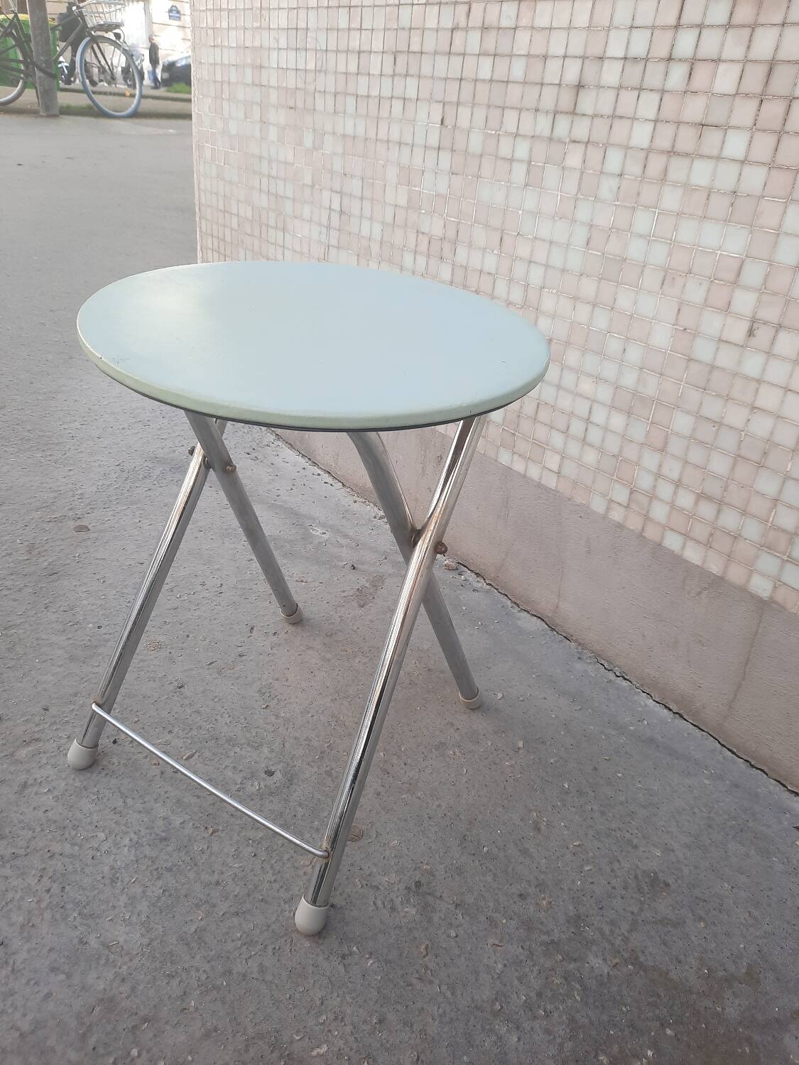 Industrial stool