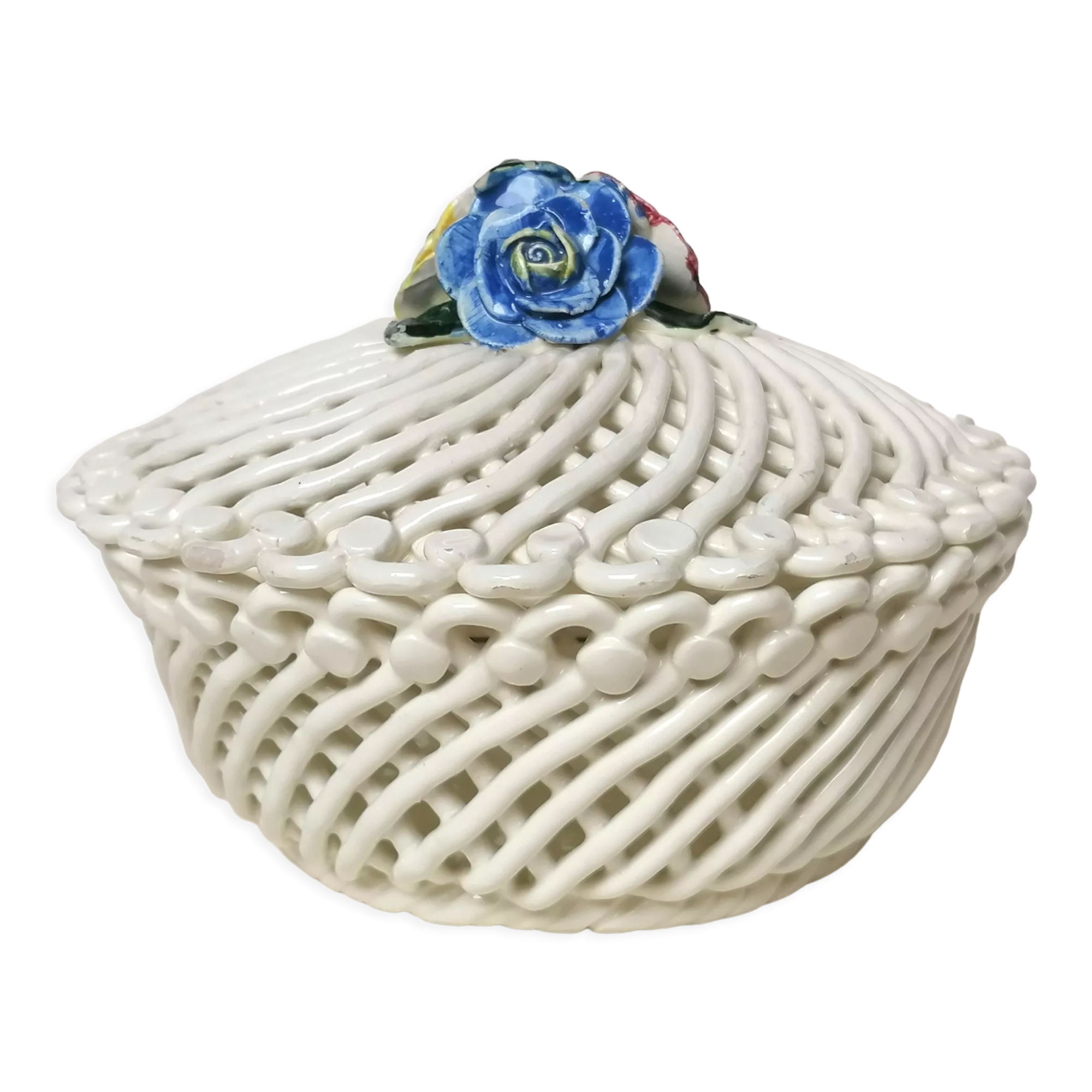 Corbeille en porcelaine tressée vintage